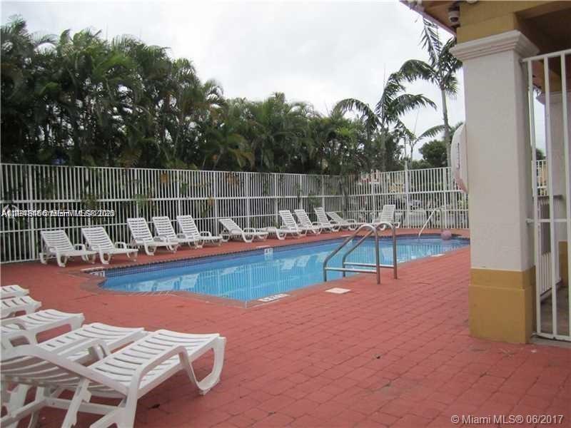 CASA DEL SUR - Residential Lease