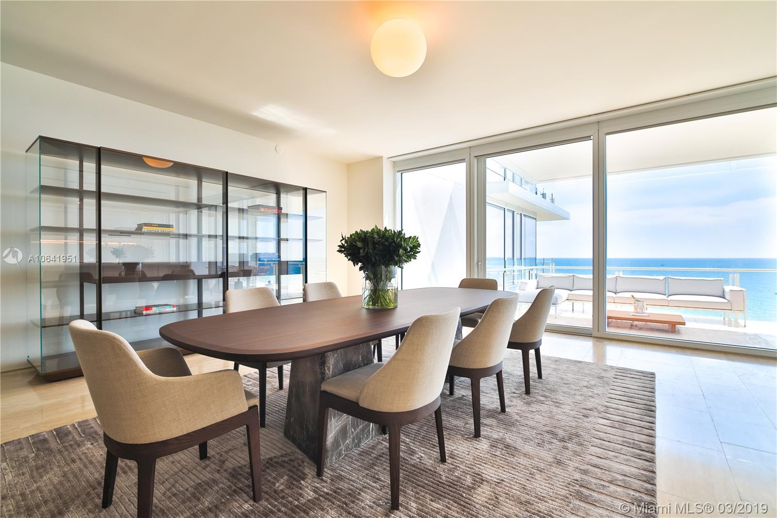 SURF CLUB CONDO - Residential