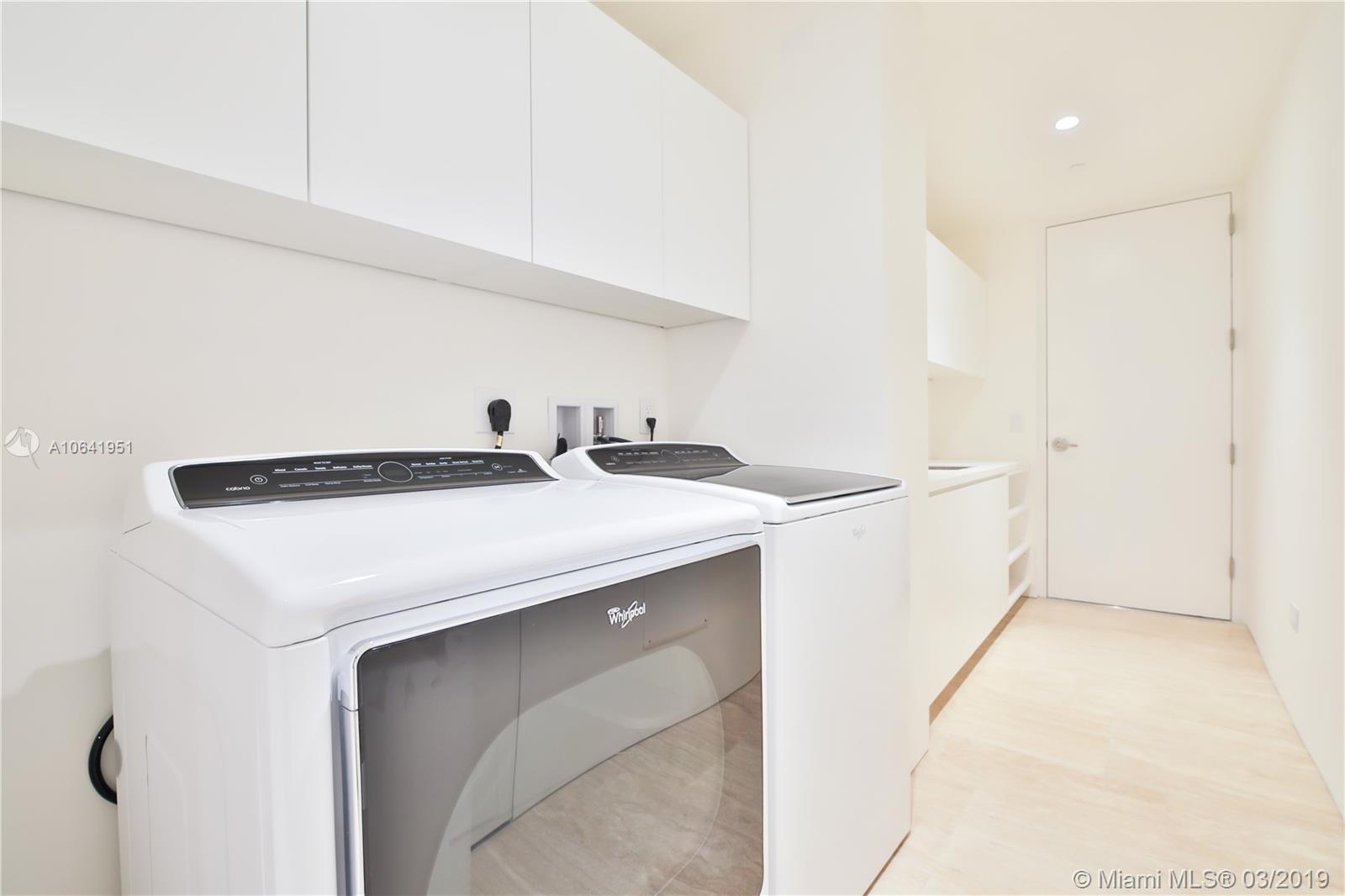 SURF CLUB CONDO - Residential