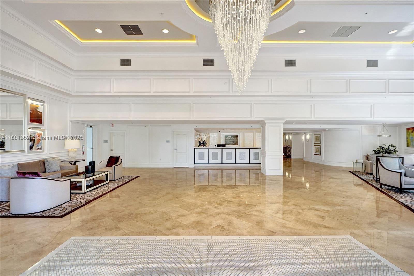 JACKSON TOWER LAS OLAS CO - Residential Lease