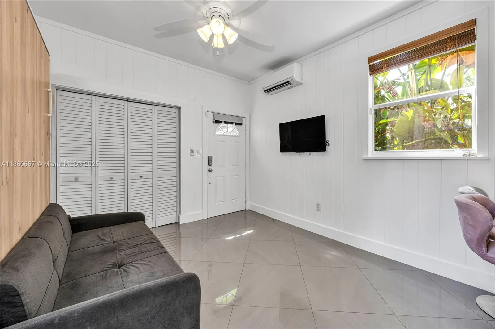 Coral Gables, Florida 33134, United States, 3 Bedrooms Bedrooms, ,2 BathroomsBathrooms,Residential,Active,197951