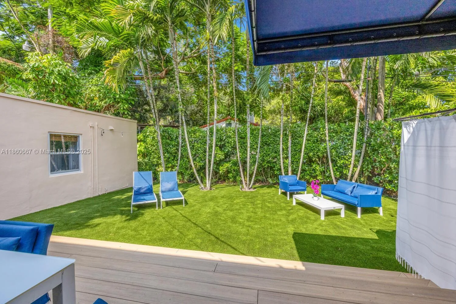 Coral Gables, Florida 33134, United States, 3 Bedrooms Bedrooms, ,2 BathroomsBathrooms,Residential,Active,197951