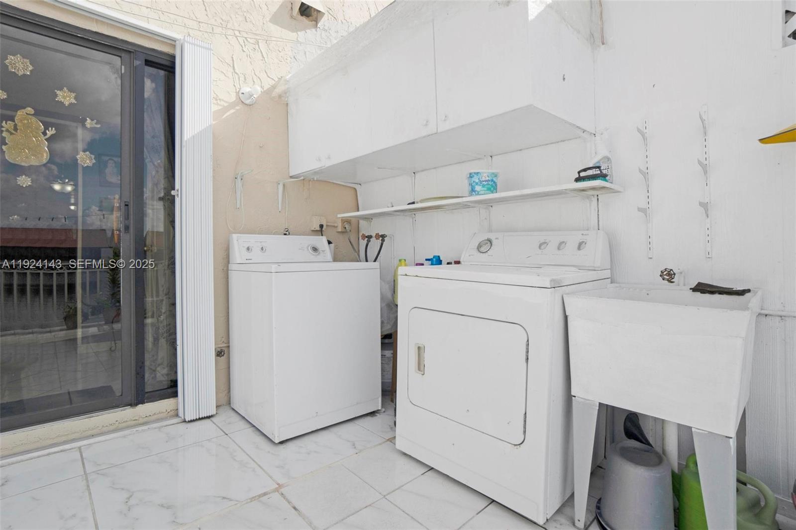 VISTA ALEGRE TOWNHOMES CO - Residential