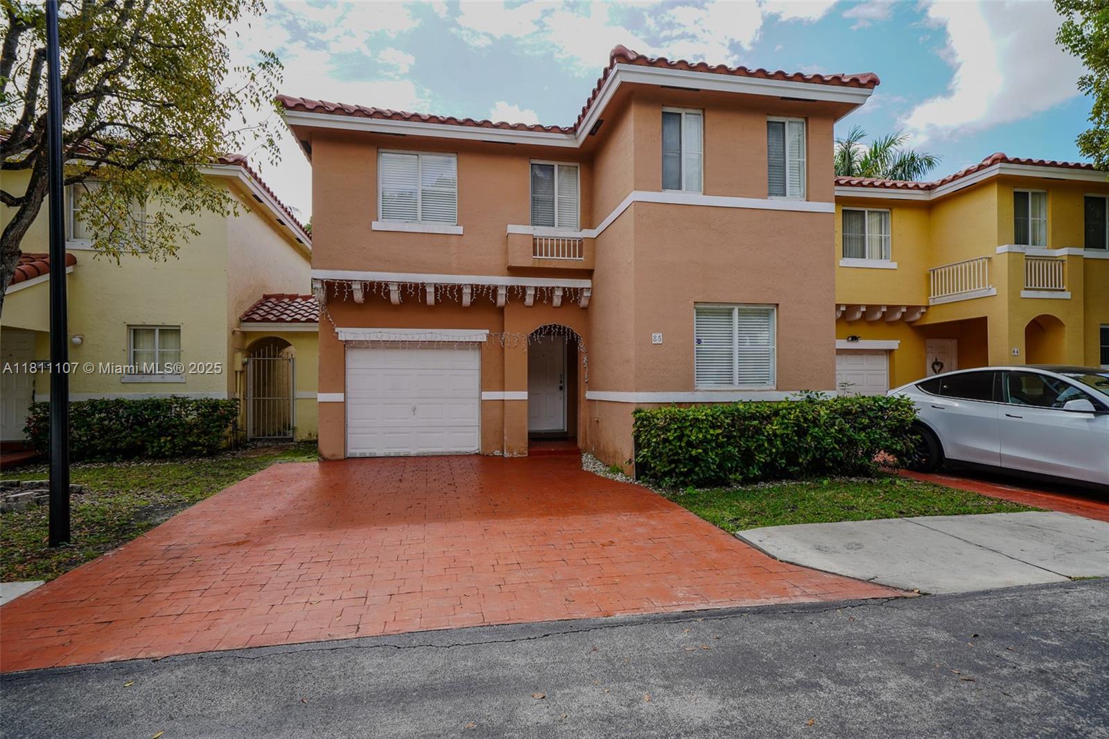 14816 Sw 104th St 85, Miami, Broward County, Florida - 3 Bedrooms  
3 Bathrooms - 