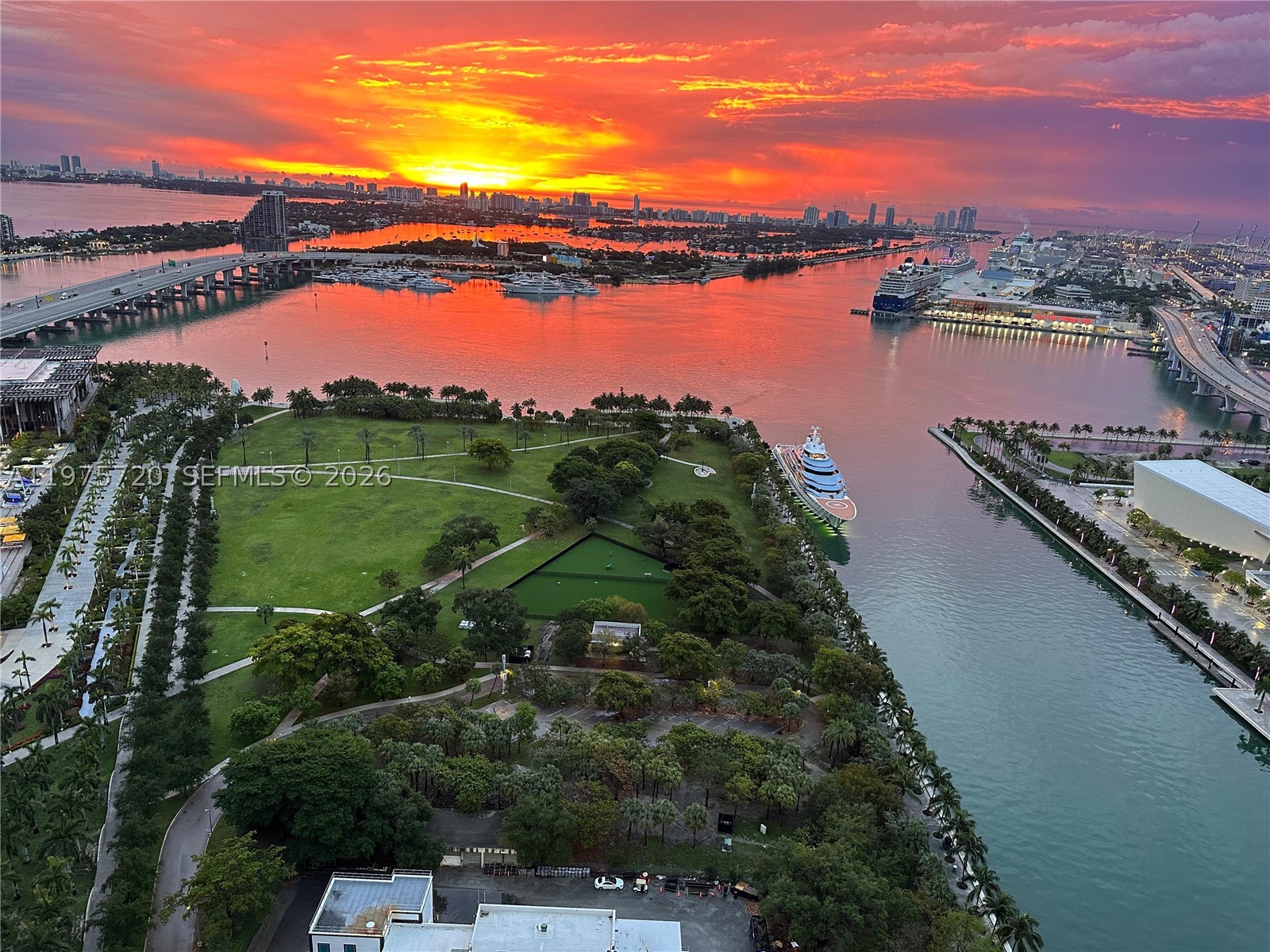 900 Biscayne Blvd 3704 - Image 1
