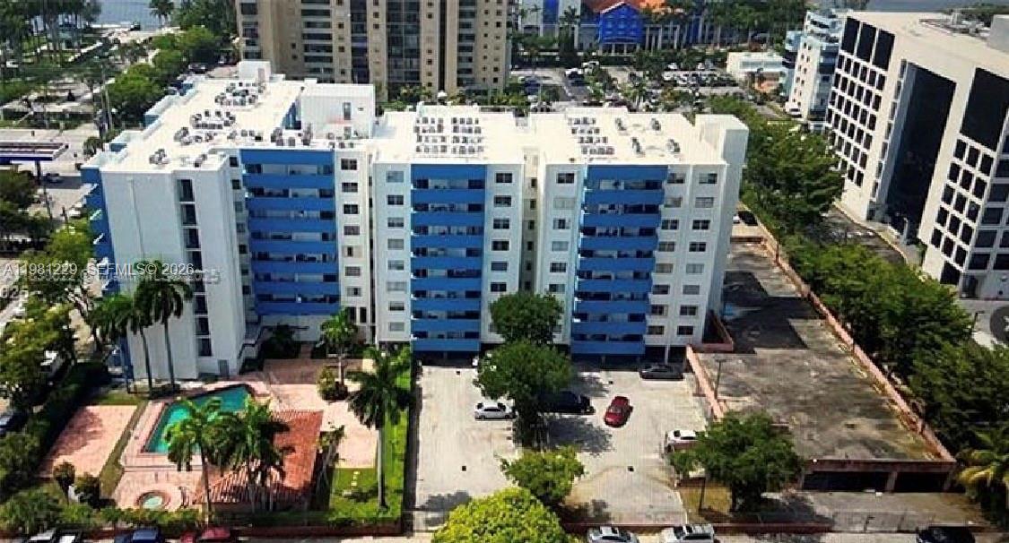 5050 CONDO - Residential Lease