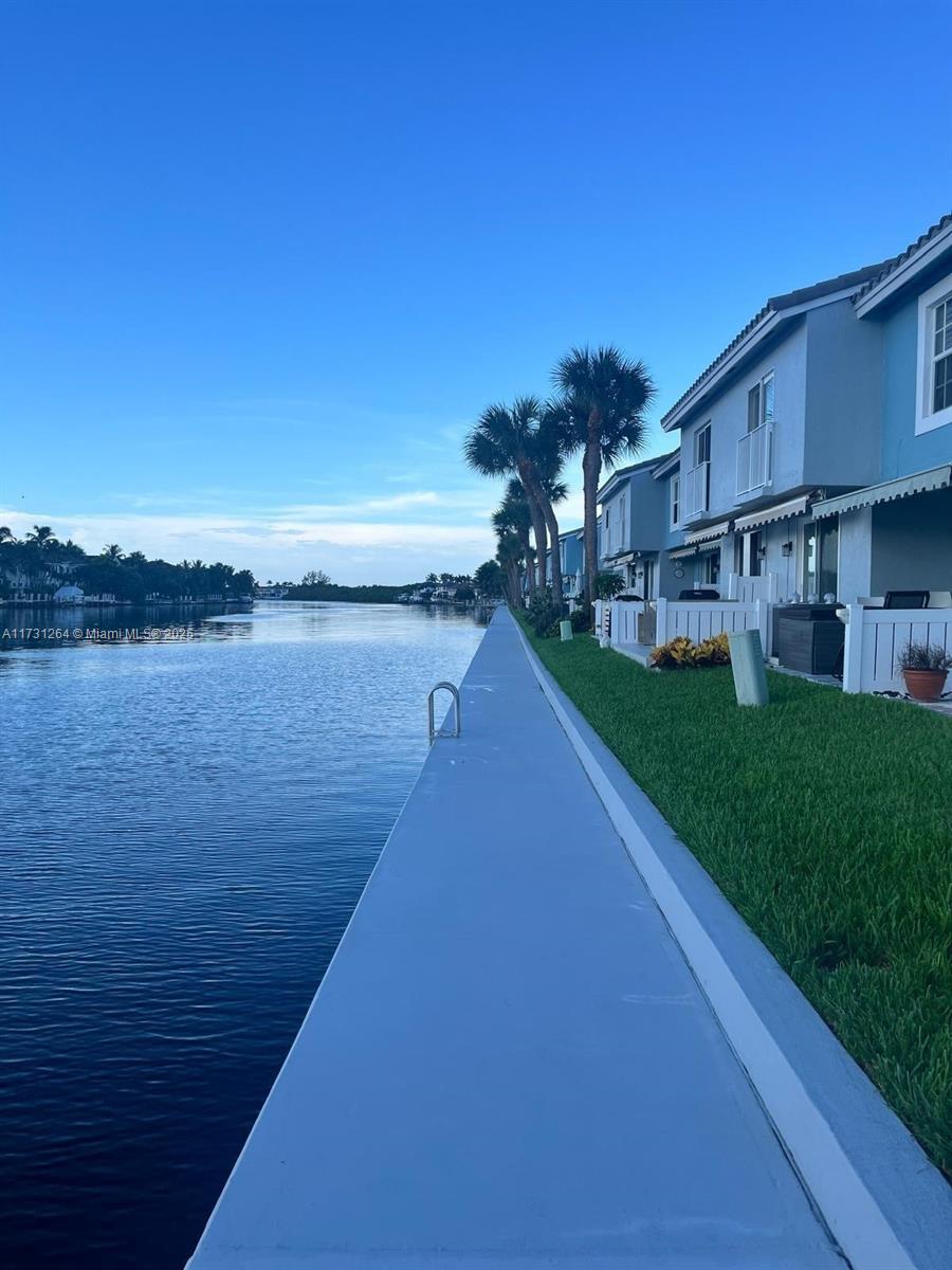 BOCA QUAY PH 3 - Residential