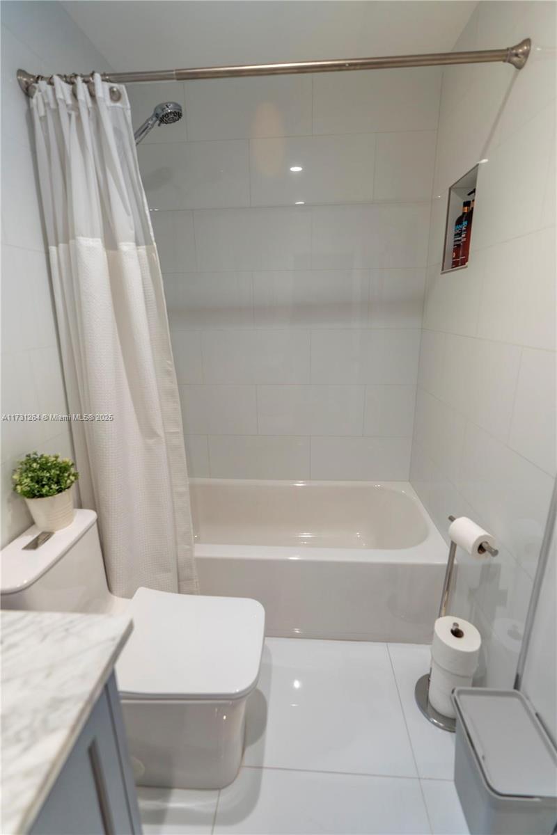 BOCA QUAY PH 3 - Residential