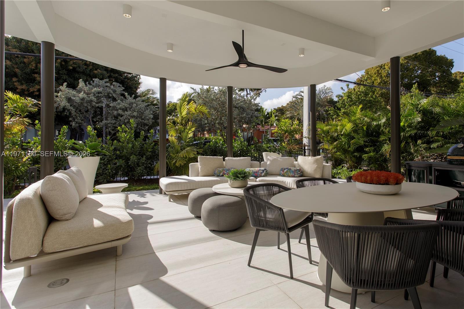 BAYSHORE PLAZA UNIT NO 6 - Residential