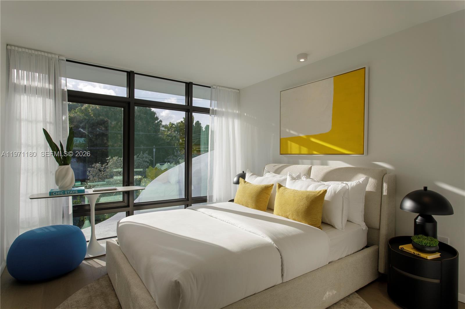 BAYSHORE PLAZA UNIT NO 6 - Residential