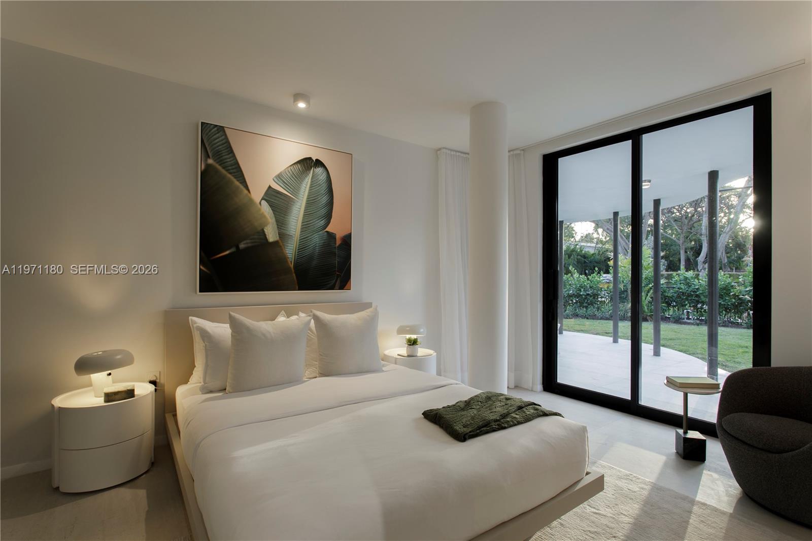 BAYSHORE PLAZA UNIT NO 6 - Residential