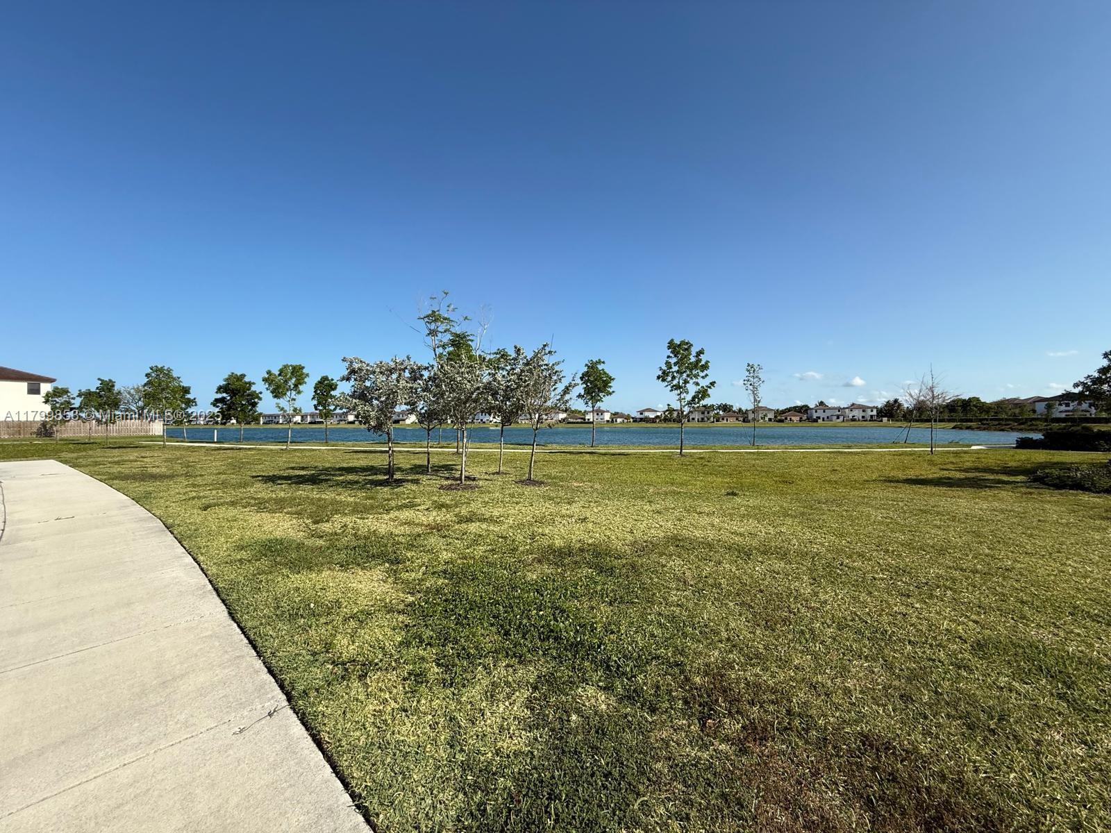 ENCLAVE SOUTH PHASE 2 - Residential Lease