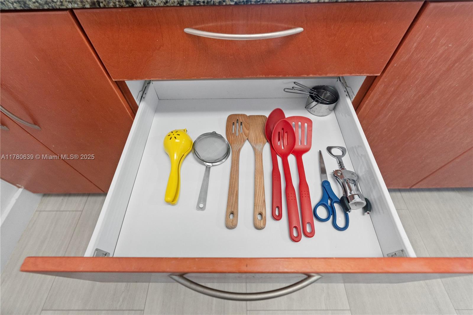 THE CLUB AT BRICKELL BAY - Residential