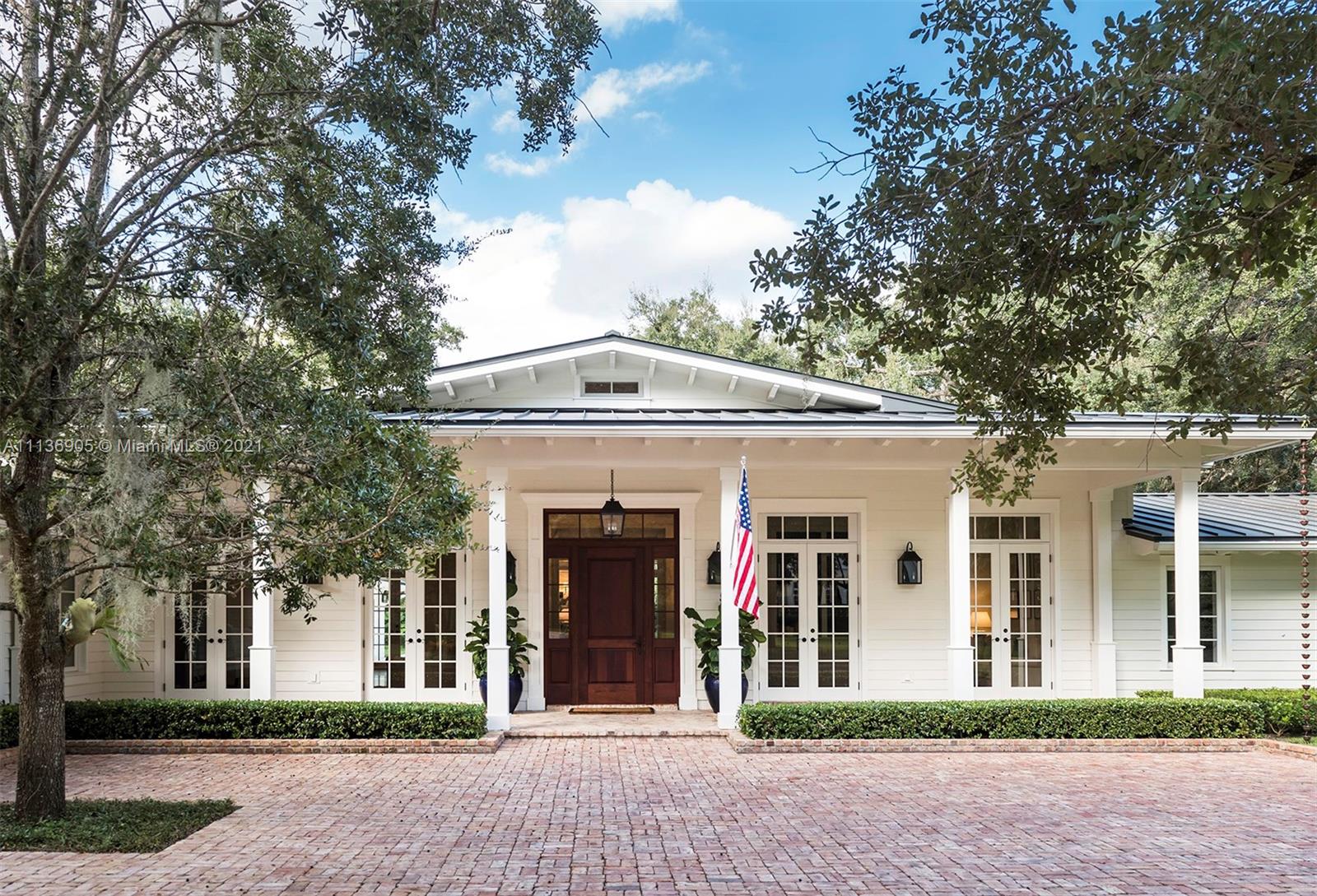 SNAPPER CREEK LAKES SUB - Residential