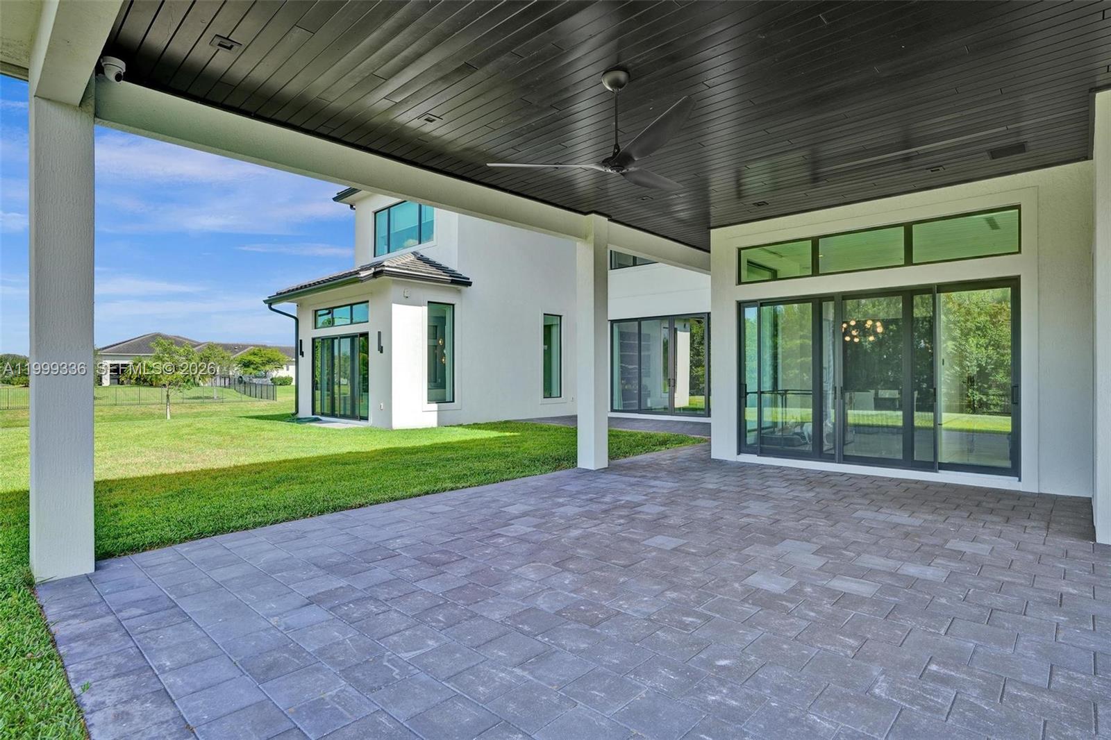 CLINGANS COVE - Residential