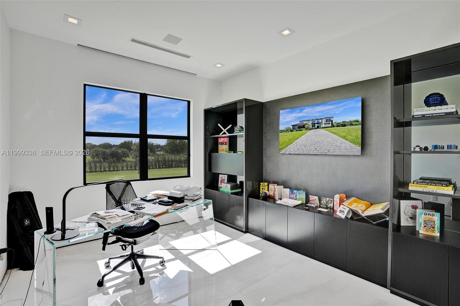 CLINGANS COVE - Residential