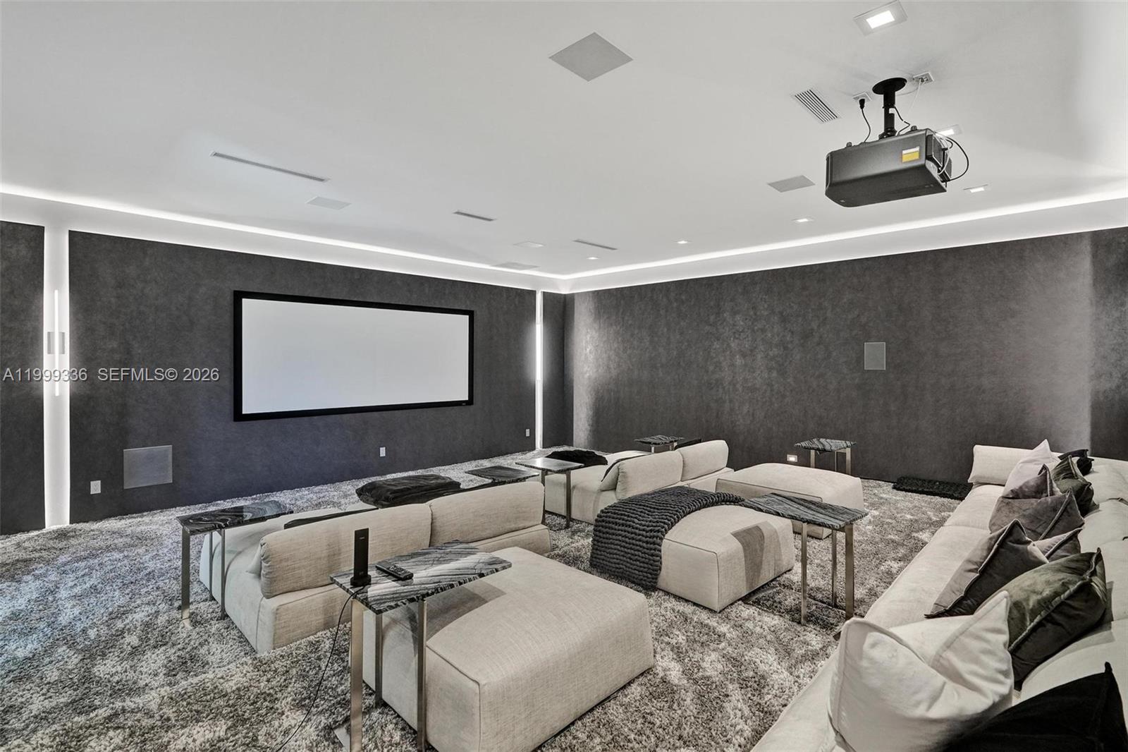 CLINGANS COVE - Residential