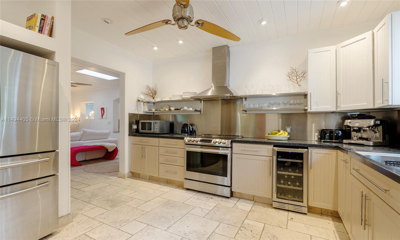 AQUA MARINE - Residential