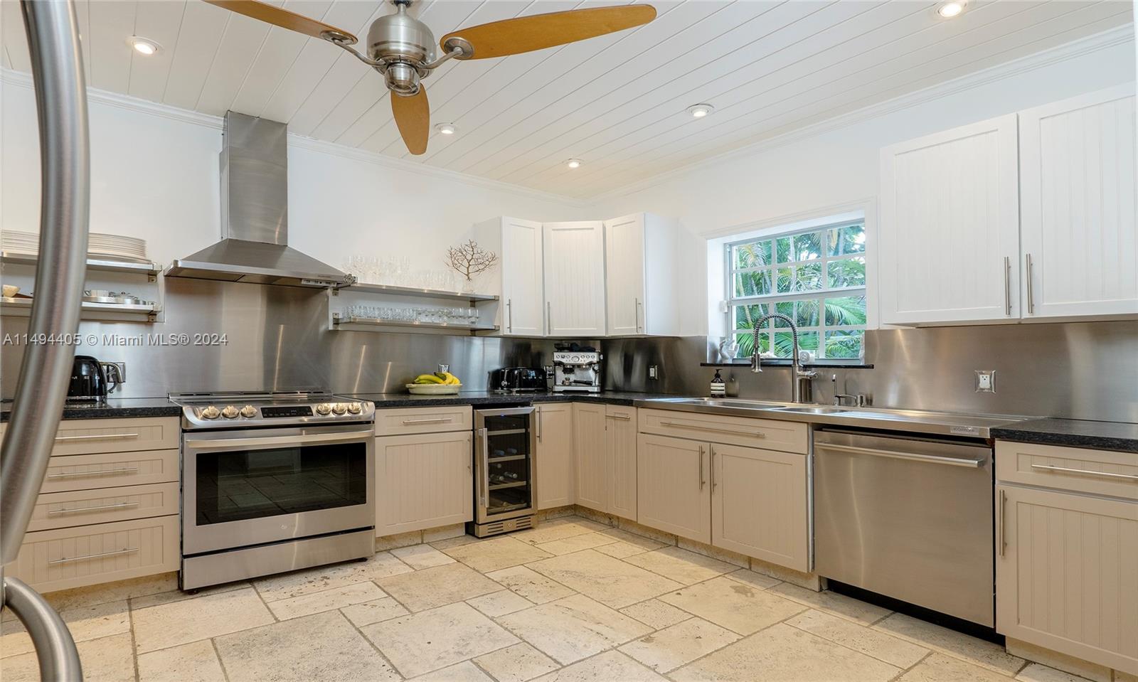 AQUA MARINE - Residential