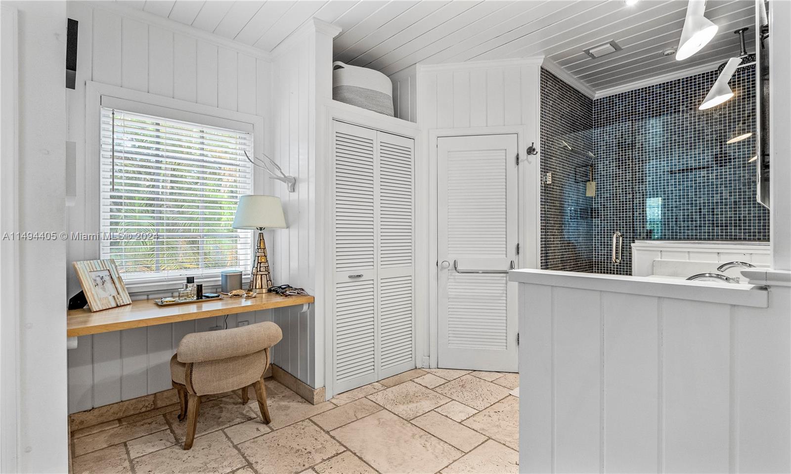 AQUA MARINE - Residential