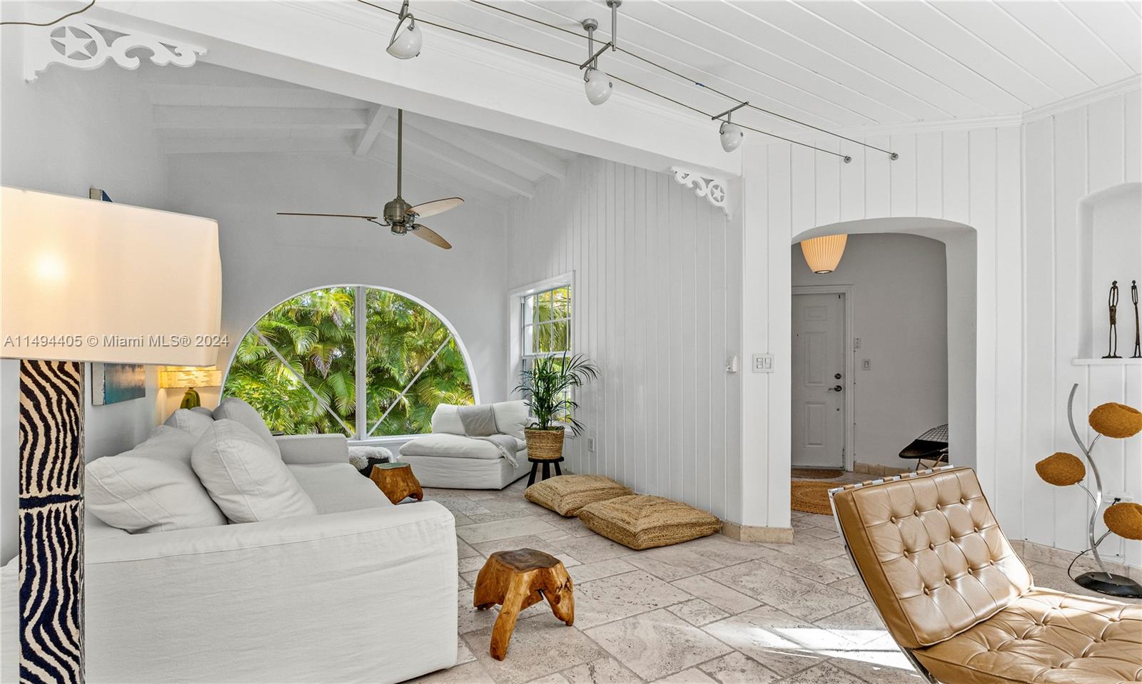 AQUA MARINE - Residential