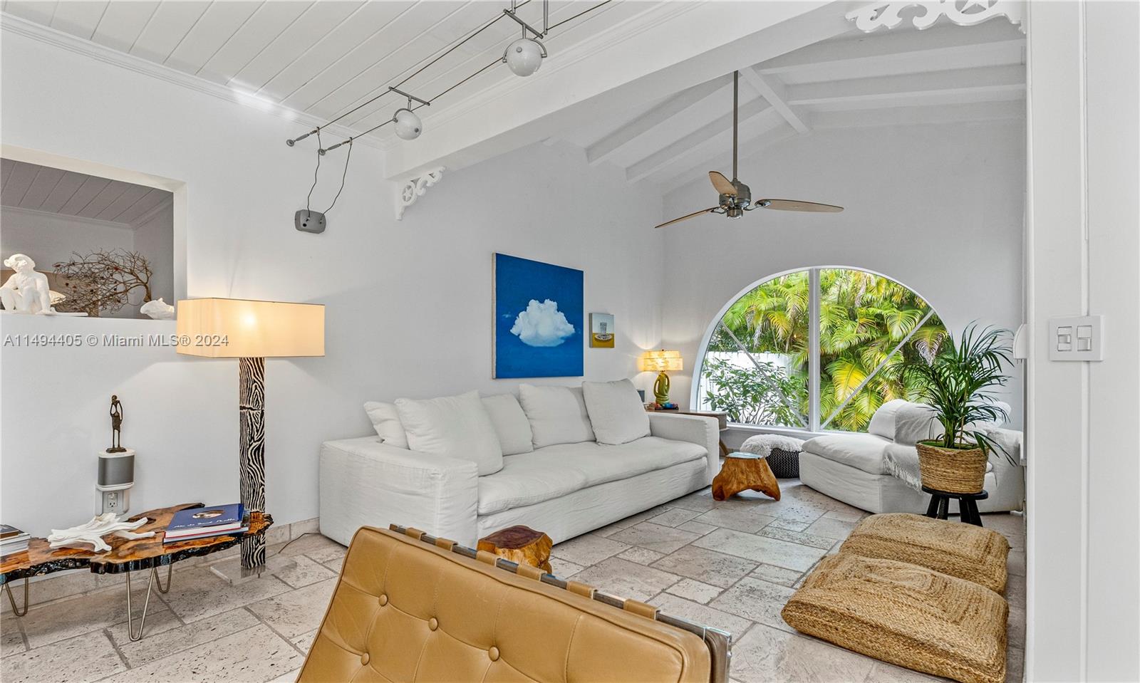 AQUA MARINE - Residential