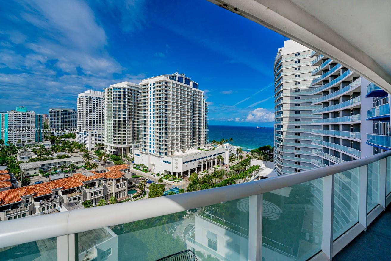 FORT LAUDERDALE RESIDENCE - Residential