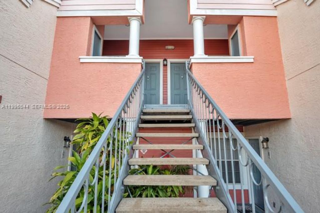 Photo of 1365 Crystal Way #F, Delray Beach, FL 33444 (MLS # A11995044)