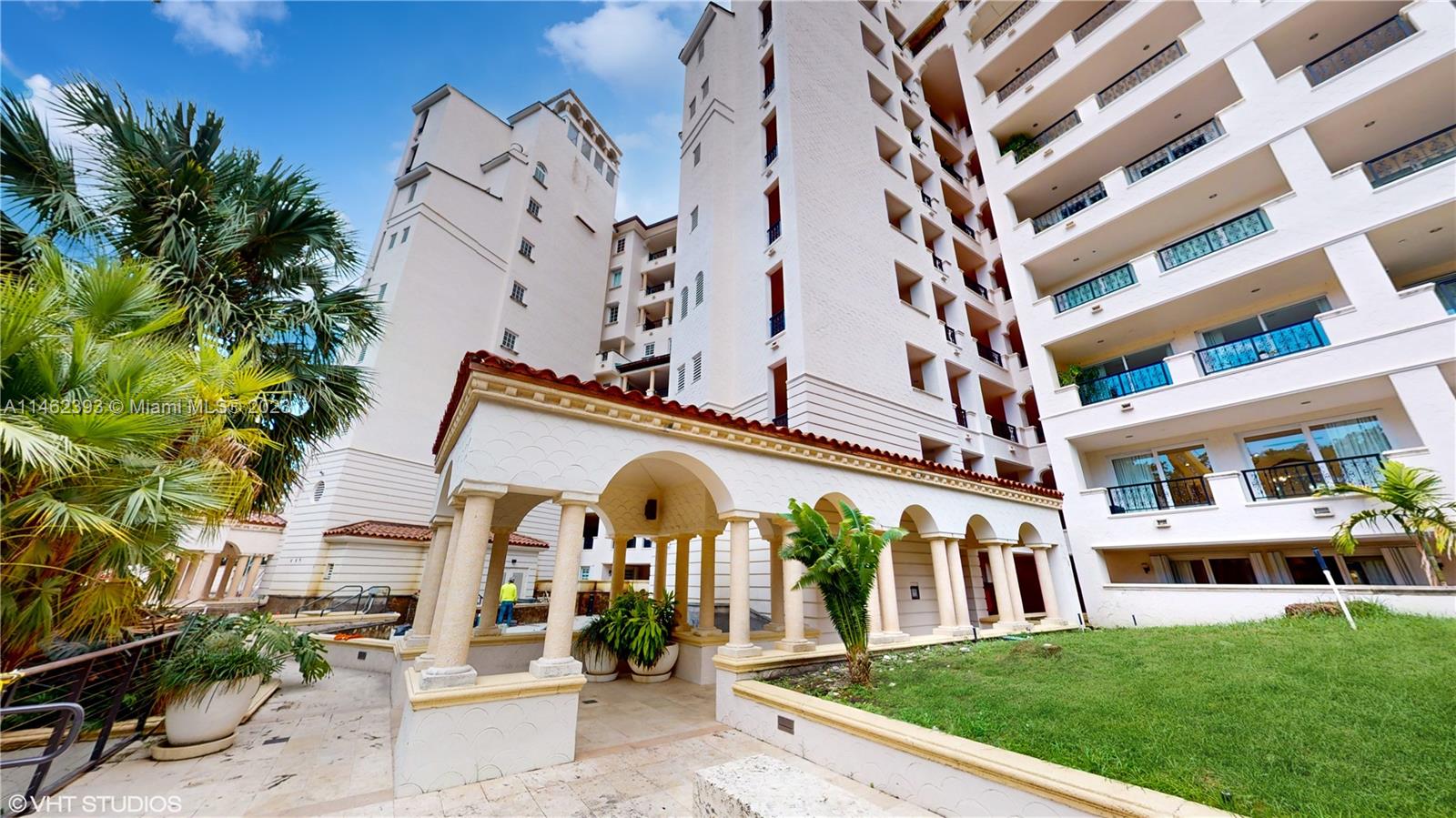 BAYVIEW FISHER ISL CONDO - Residential