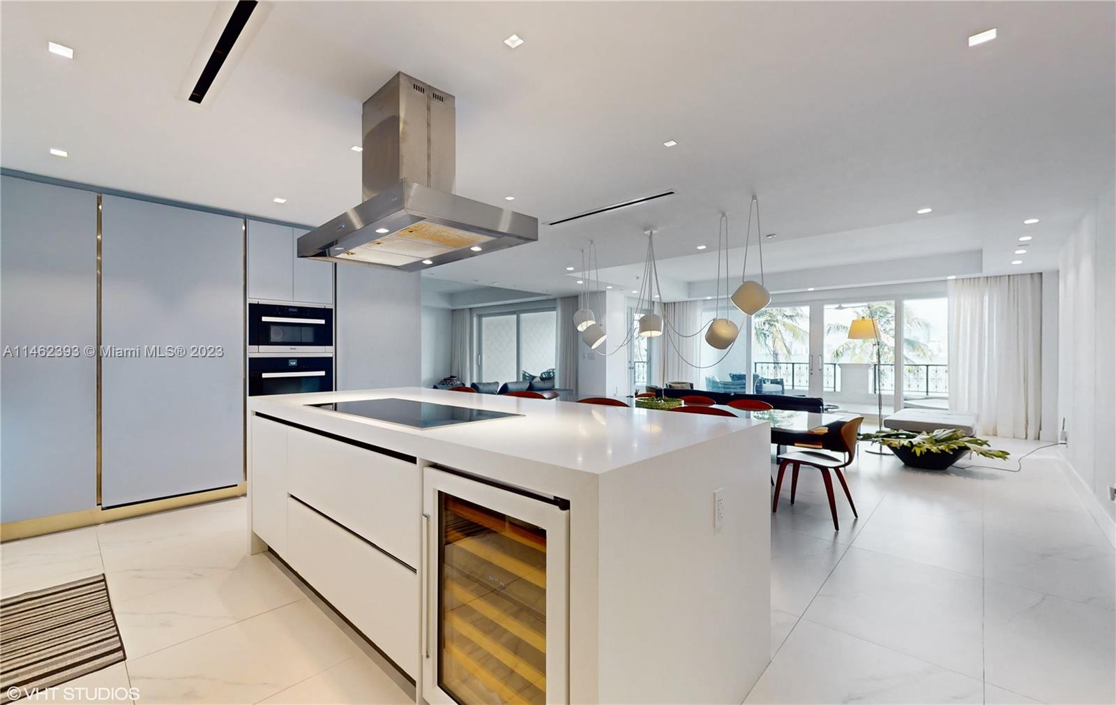 BAYVIEW FISHER ISL CONDO - Residential