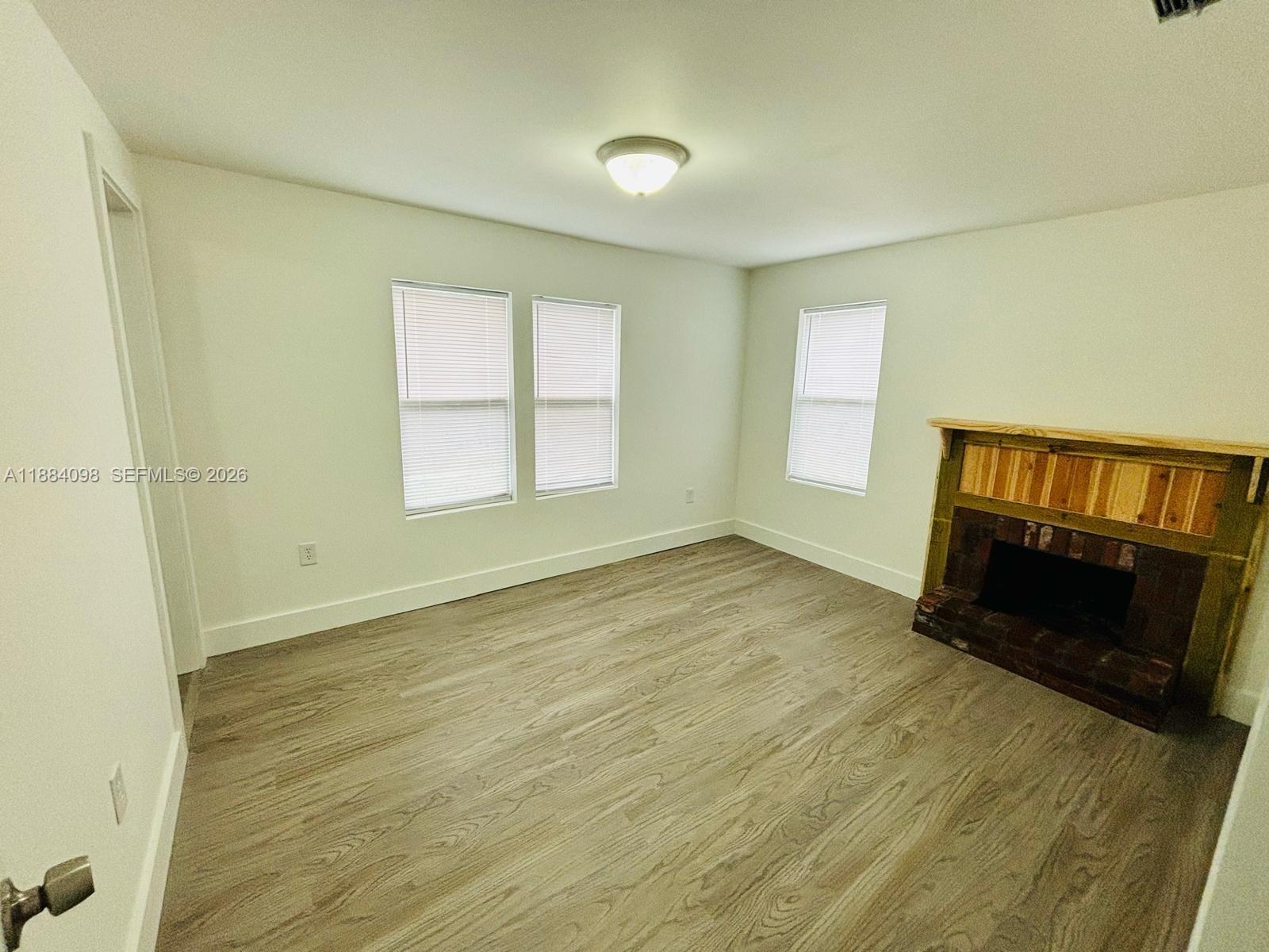 Live Oak - Residential