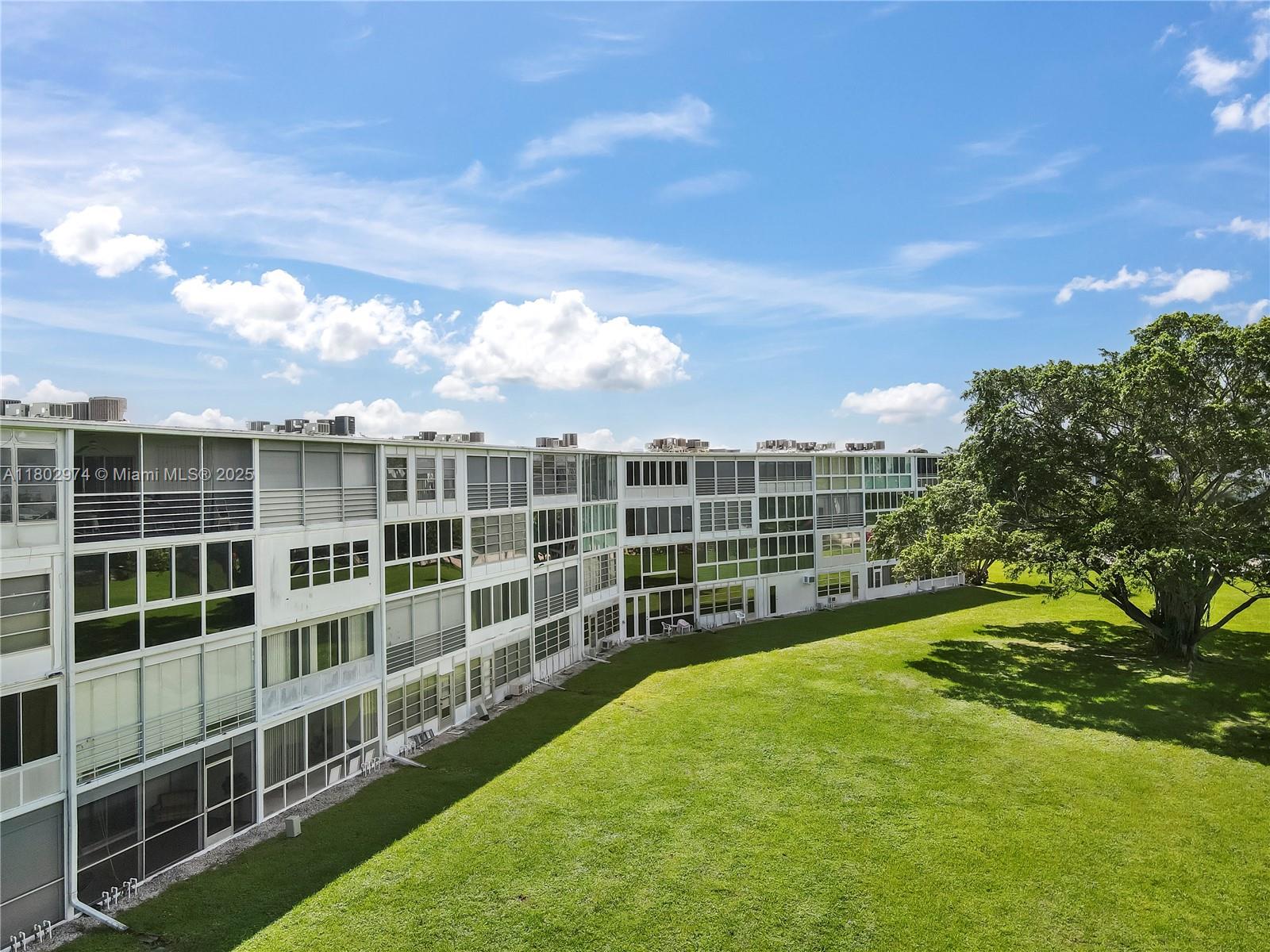 1012 Berkshire A 1012