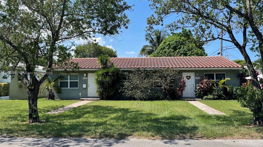 Charming 1/1 duplex offering an unbeatable location in Hollywood, just blocks from the beach and moments from the vibrant nightlife and dining of downtown Hollywood. The property features a beautiful, shaded backyard with mature trees and a large screened-in porch, perfect for relaxing or entertaining. Parking is incredibly convenient thanks to an alley alongside the home and driveway in the back. Inside, the unit includes a brand-new refrigerator and oven. With its blend of privacy, outdoor space, and prime proximity to local attractions, this rental is an exceptional find.