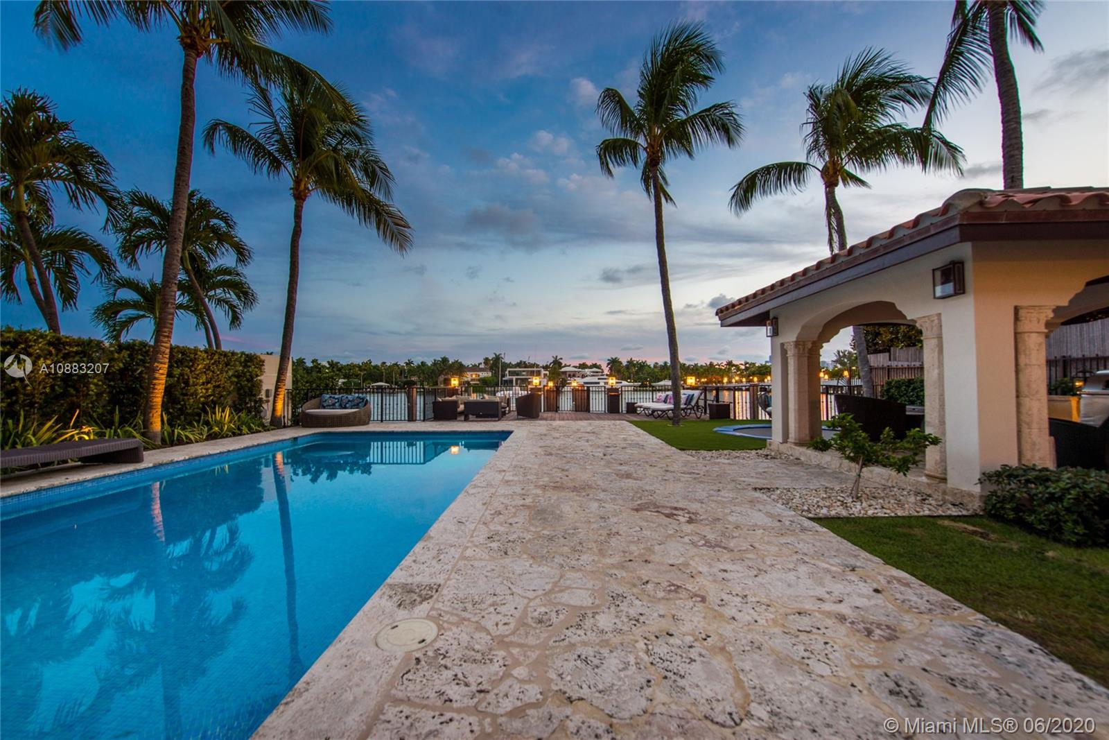 HIBISCUS ISLAND - Residential