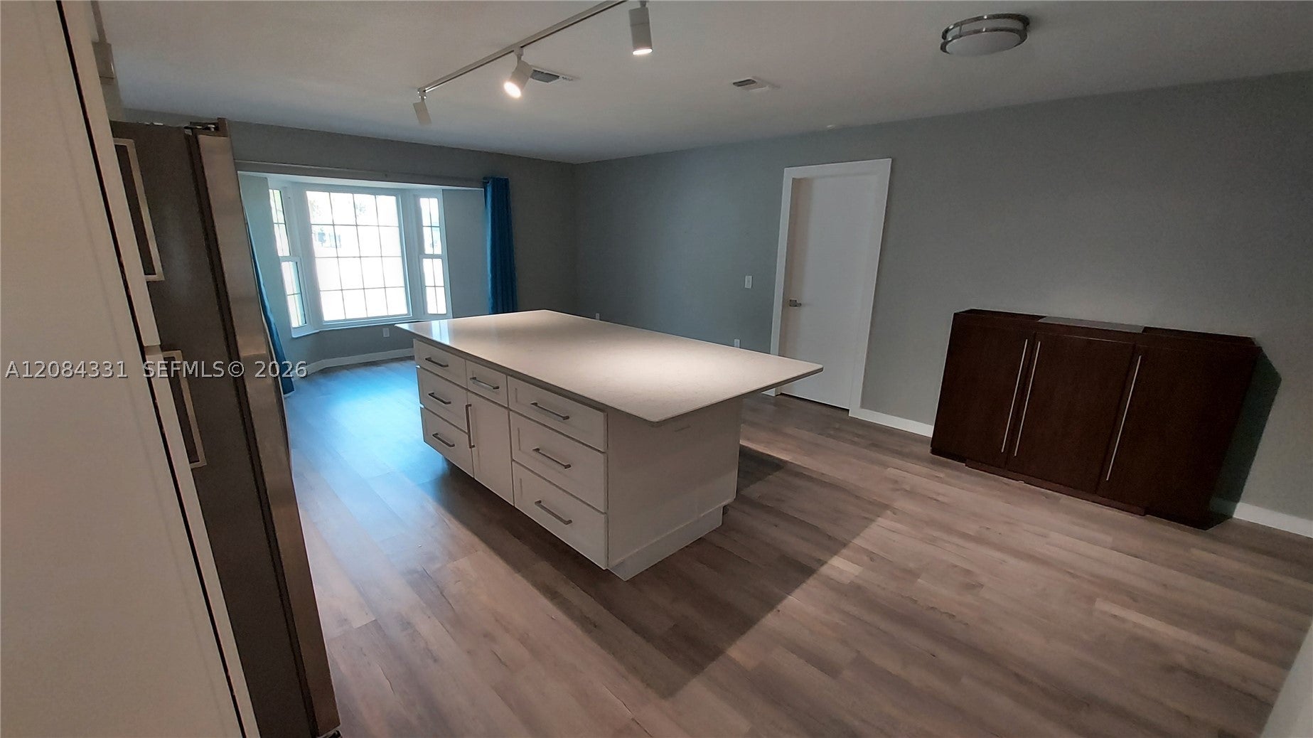 12 Linder Cir