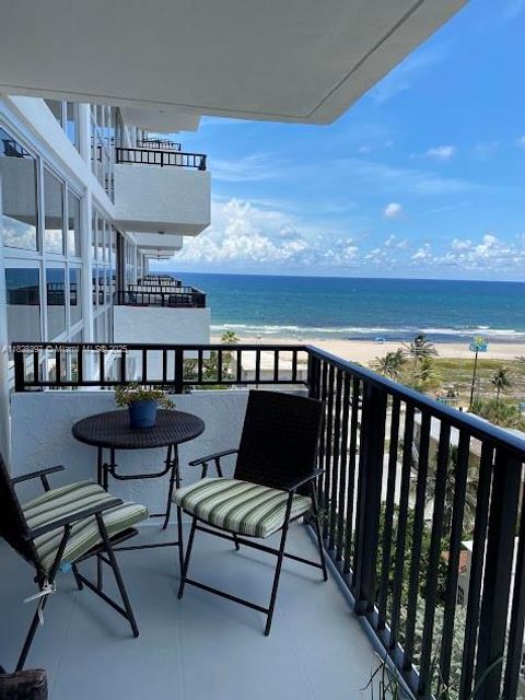 Photo of 525 N Ocean Blvd #1017, Pompano Beach, FL 33062 (MLS # A11828397)