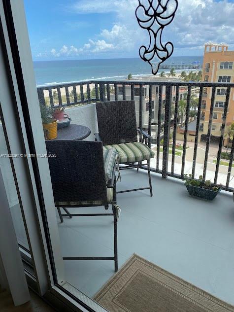 SILVER THATCH ATLANTIC PL - Residential