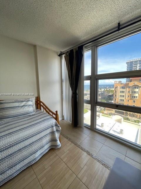 SILVER THATCH ATLANTIC PL - Residential