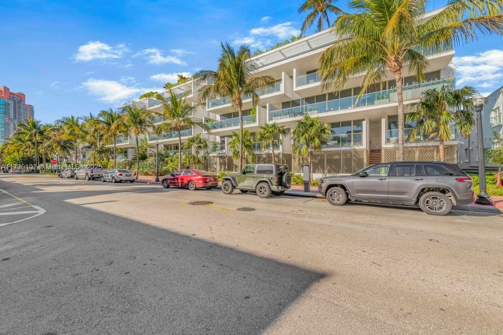 300 COLLINS CONDO - Residential