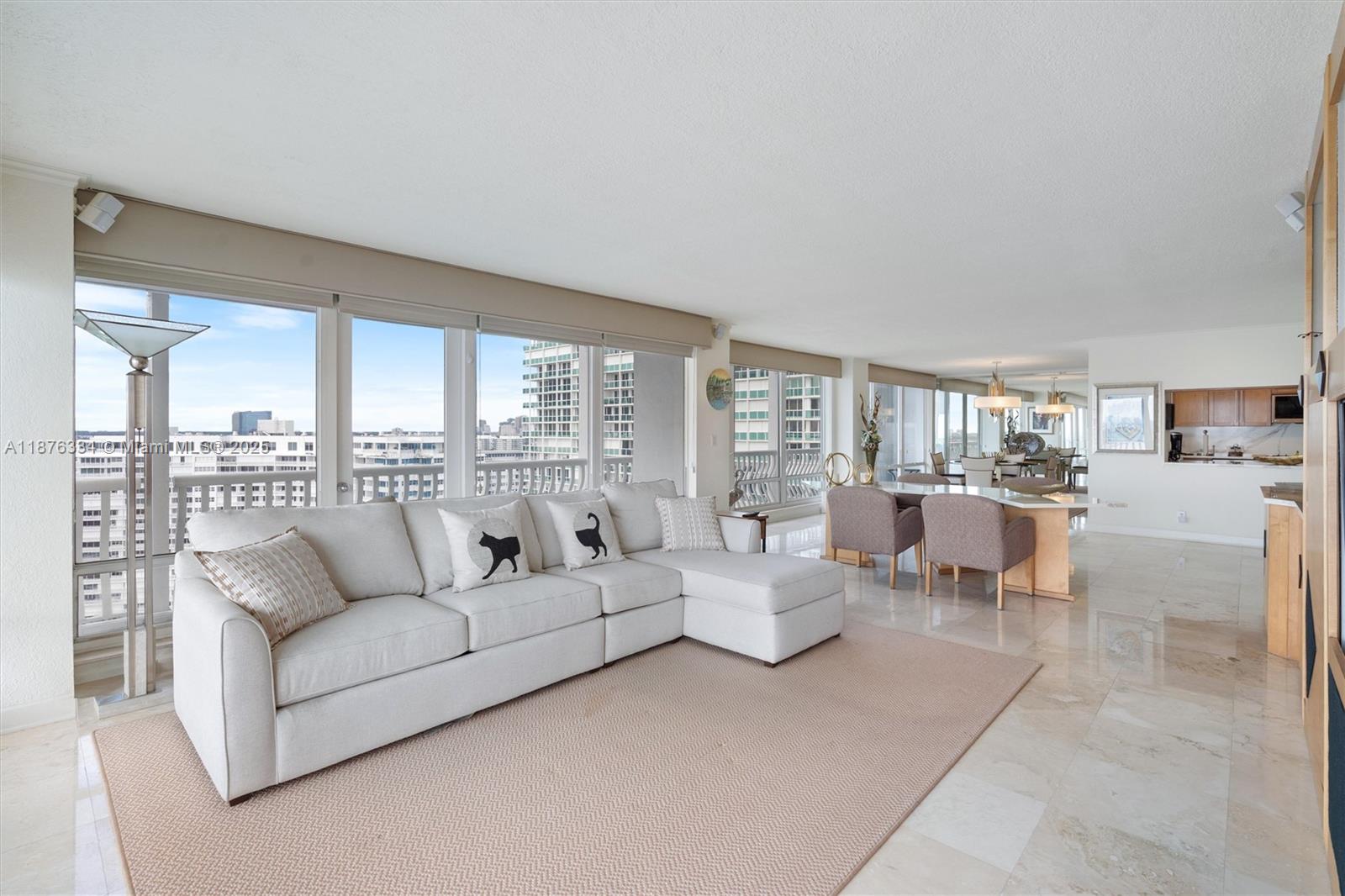 POINT OF AMERICAS - Residential