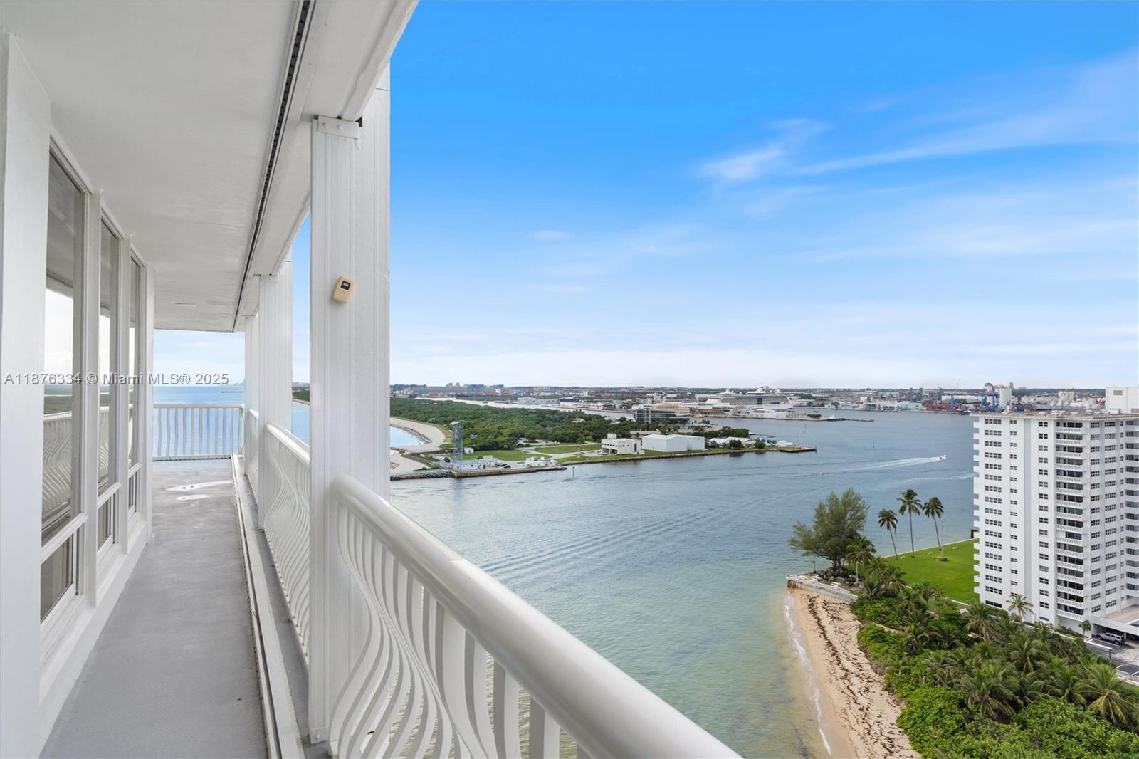 POINT OF AMERICAS - Residential
