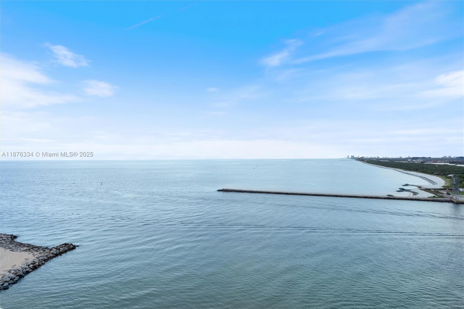 POINT OF AMERICAS - Residential