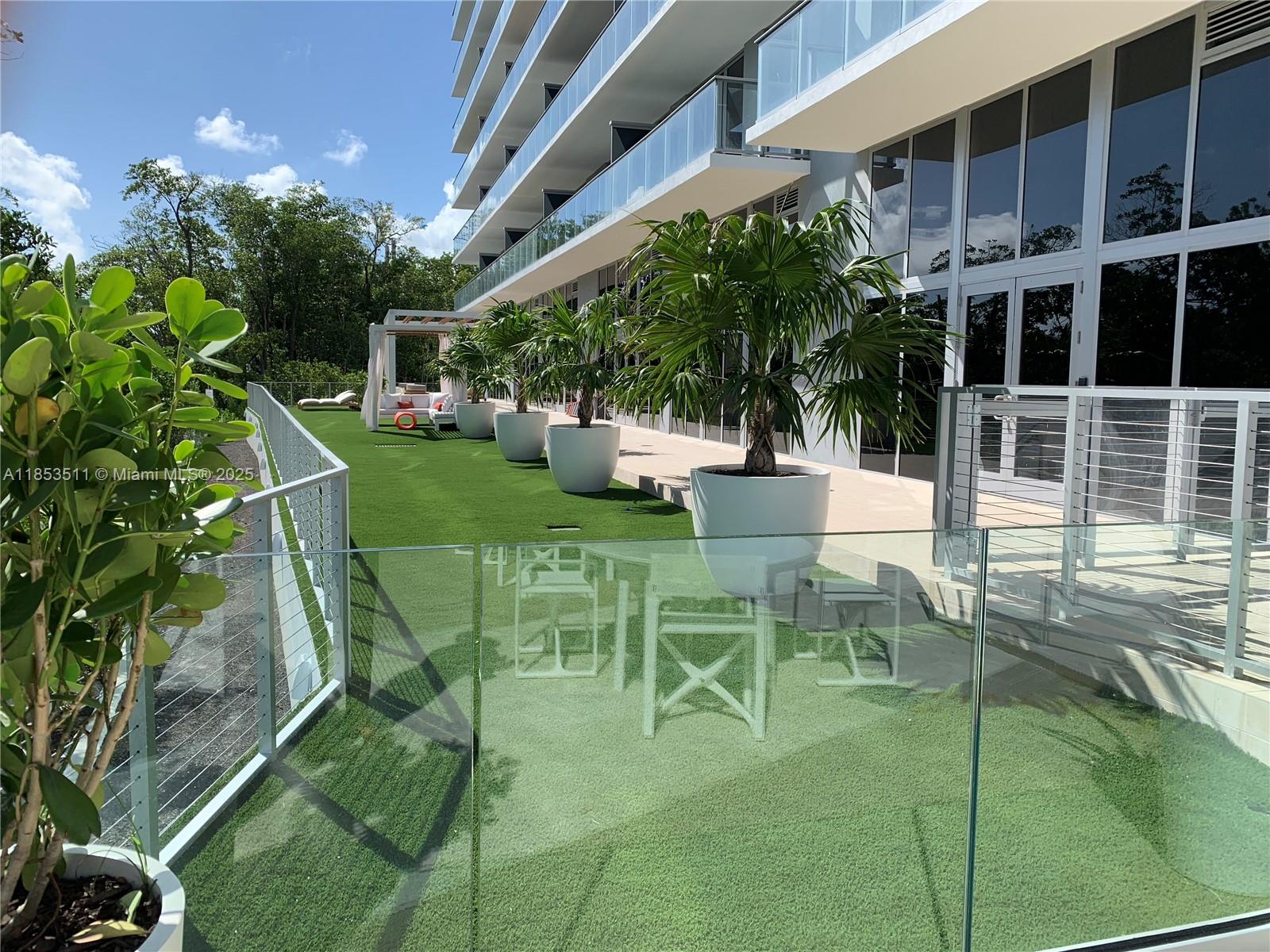 THE HARBOUR SOUTH CONDO - Residential Lease