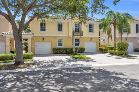 Photo of 418 Capistrano Dr, Palm Beach Gardens, FL 33410 (MLS # A12077171)