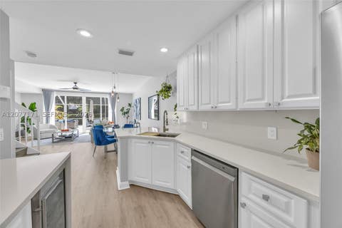 Tiny photo for 418 Capistrano Dr, Palm Beach Gardens, FL 33410 (MLS # A12077171)