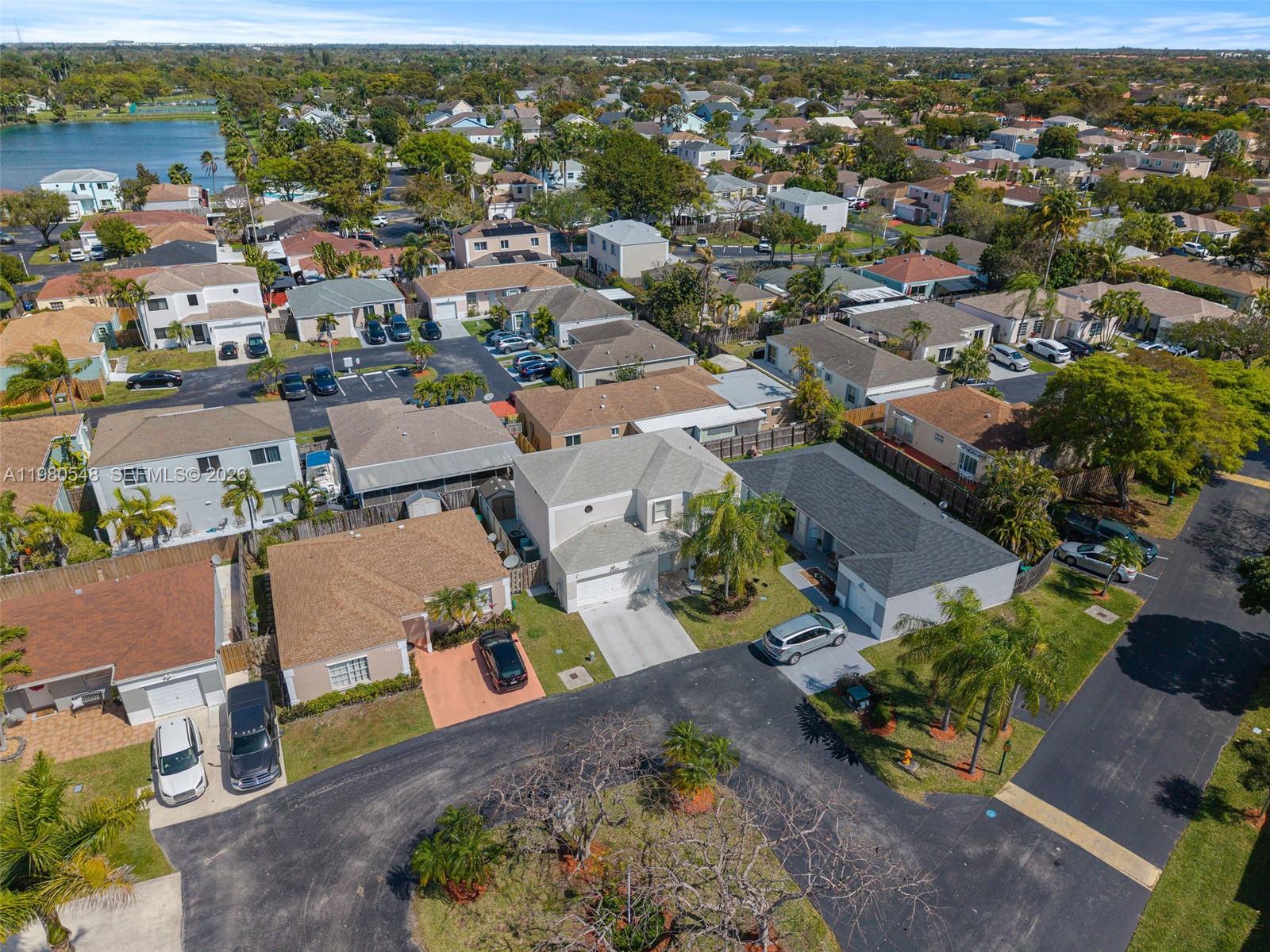 LAKES BY THE BAY SEC 5 - Residential