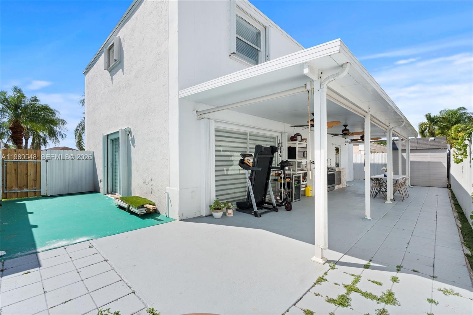 LAKES BY THE BAY SEC 5 - Residential