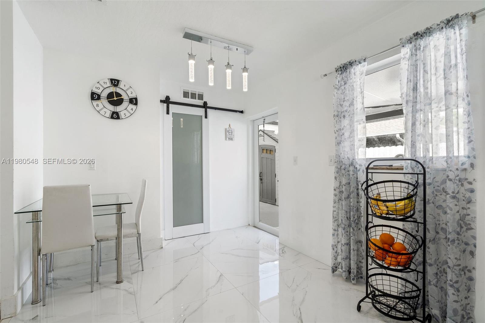 LAKES BY THE BAY SEC 5 - Residential