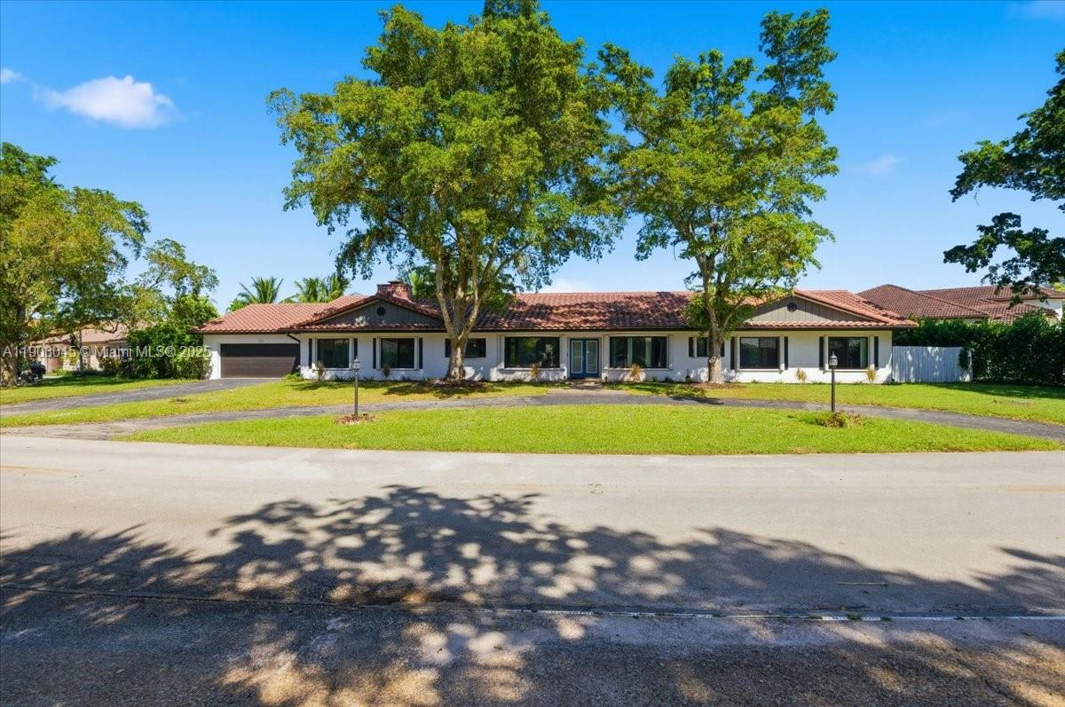 JACARANDA COUNTRY CLUB WE - Residential