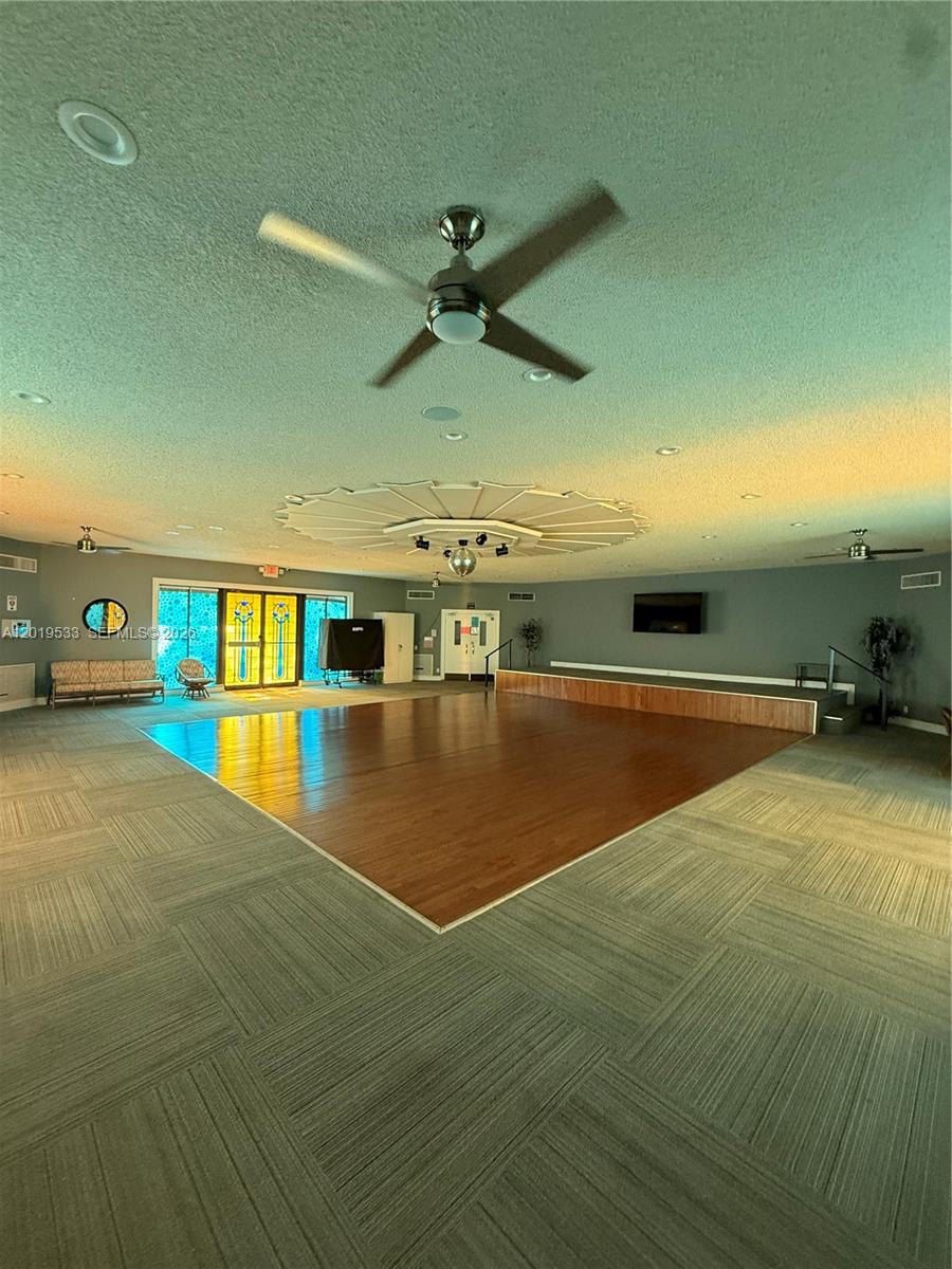 LILAC GARDENS CONDO - Residential
